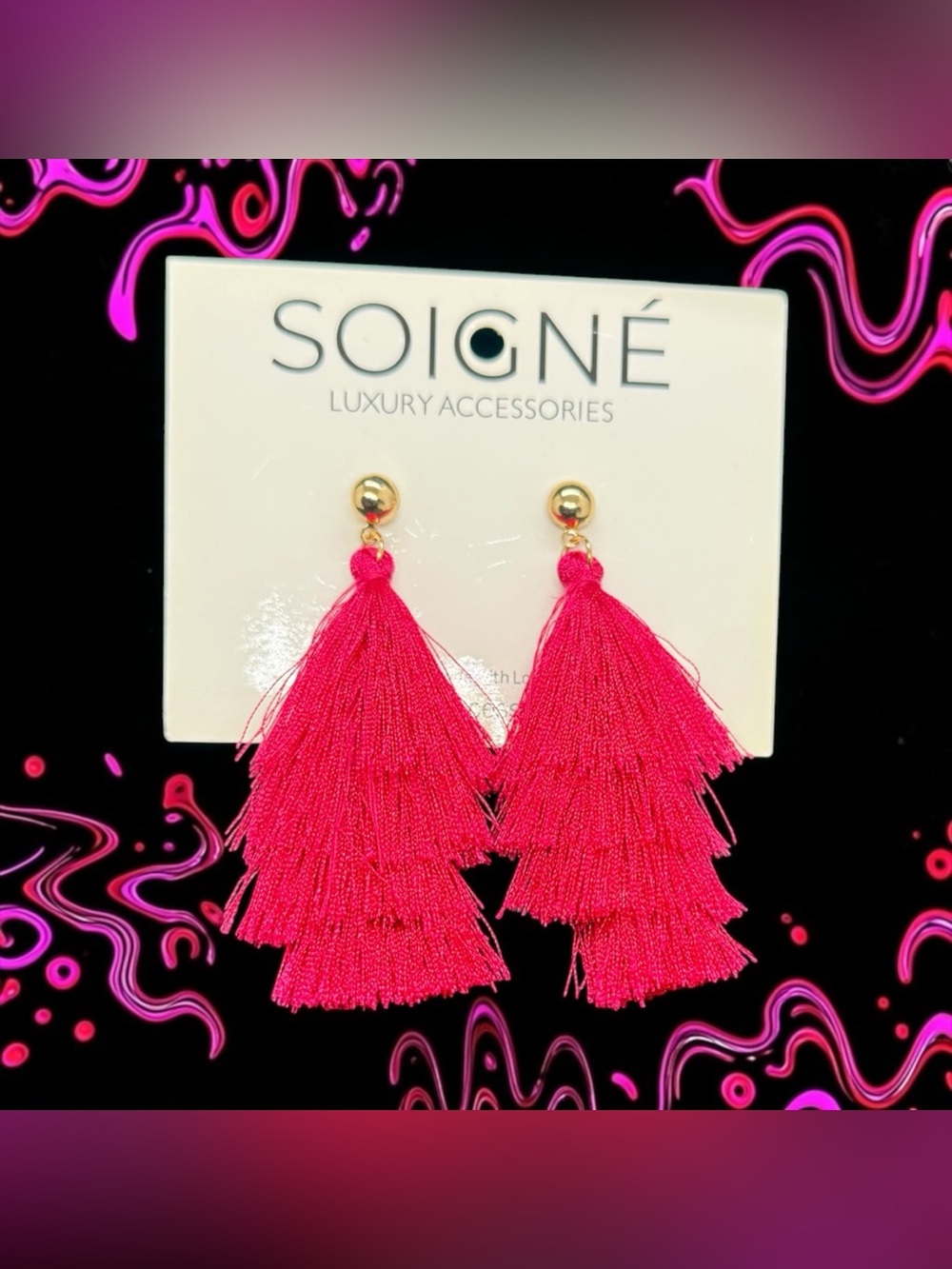 🩷SOIGNE’🩷Pardon My Parakeet Hot Pink Tiered Tassel Drop Earrings/NWT